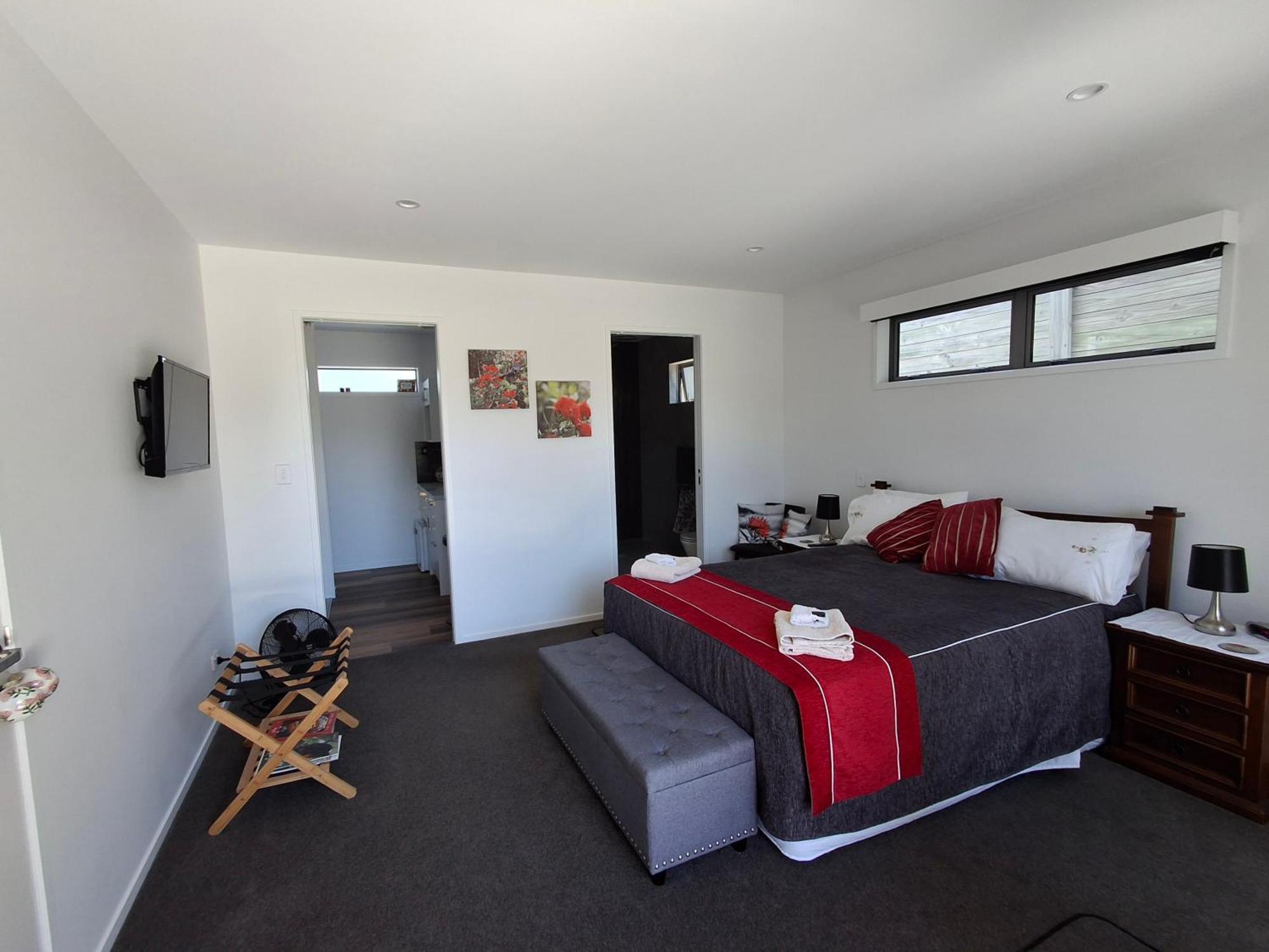 Papamoa Beach, Pohutukawa Deluxe Studio, On Hugoway Екстериор снимка