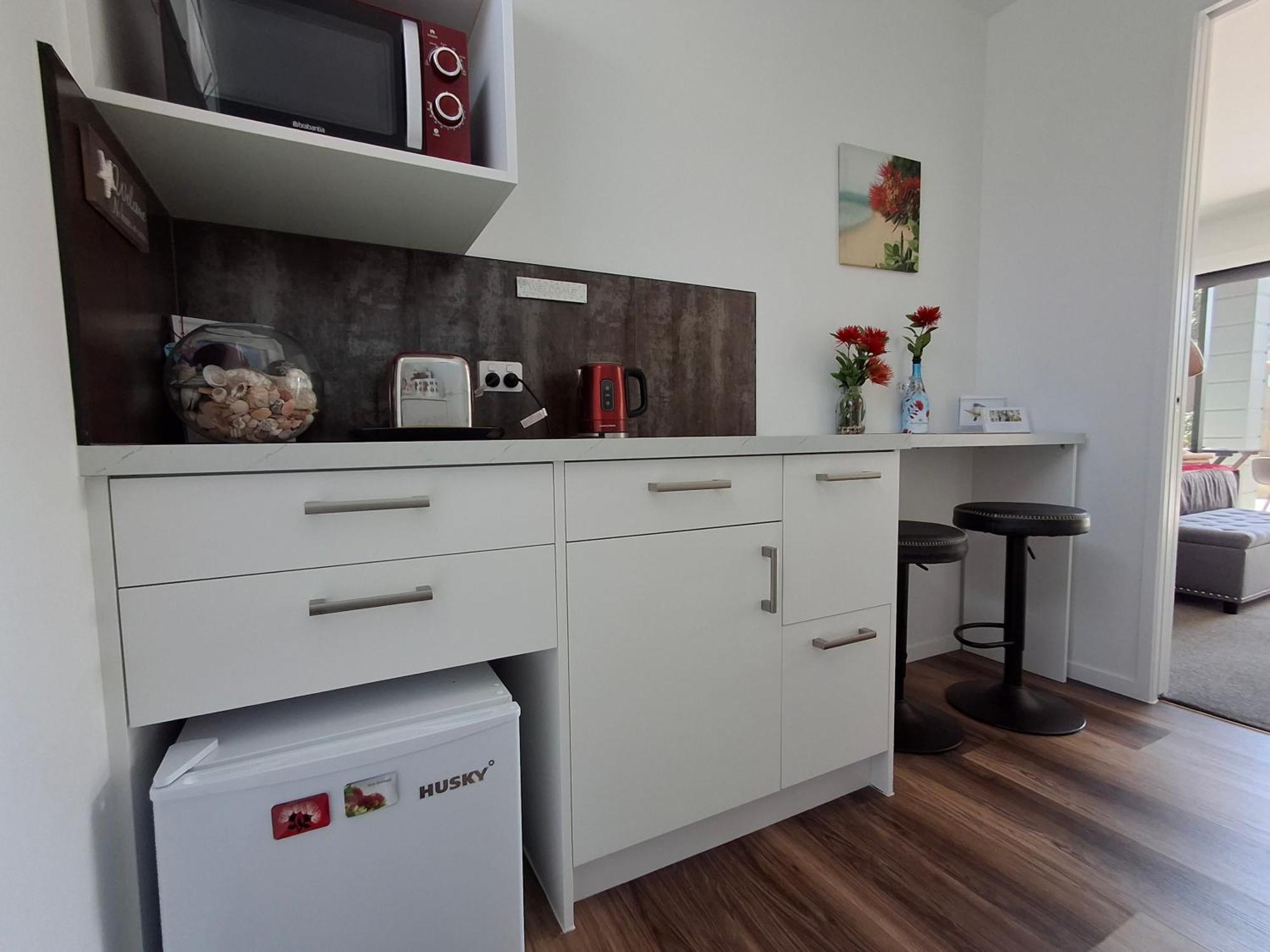 Papamoa Beach, Pohutukawa Deluxe Studio, On Hugoway Екстериор снимка